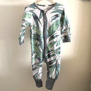Peninsula Baby Size 90 Onesie Zipup